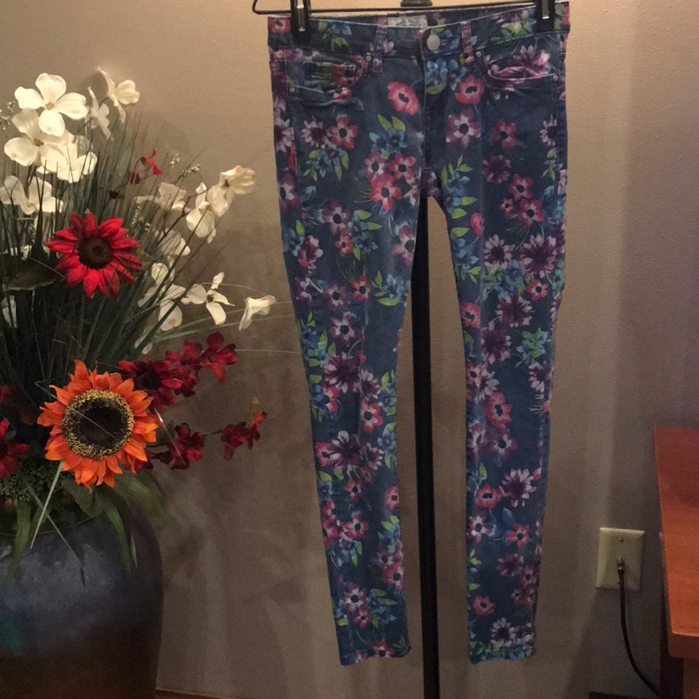 Floral denim leggings